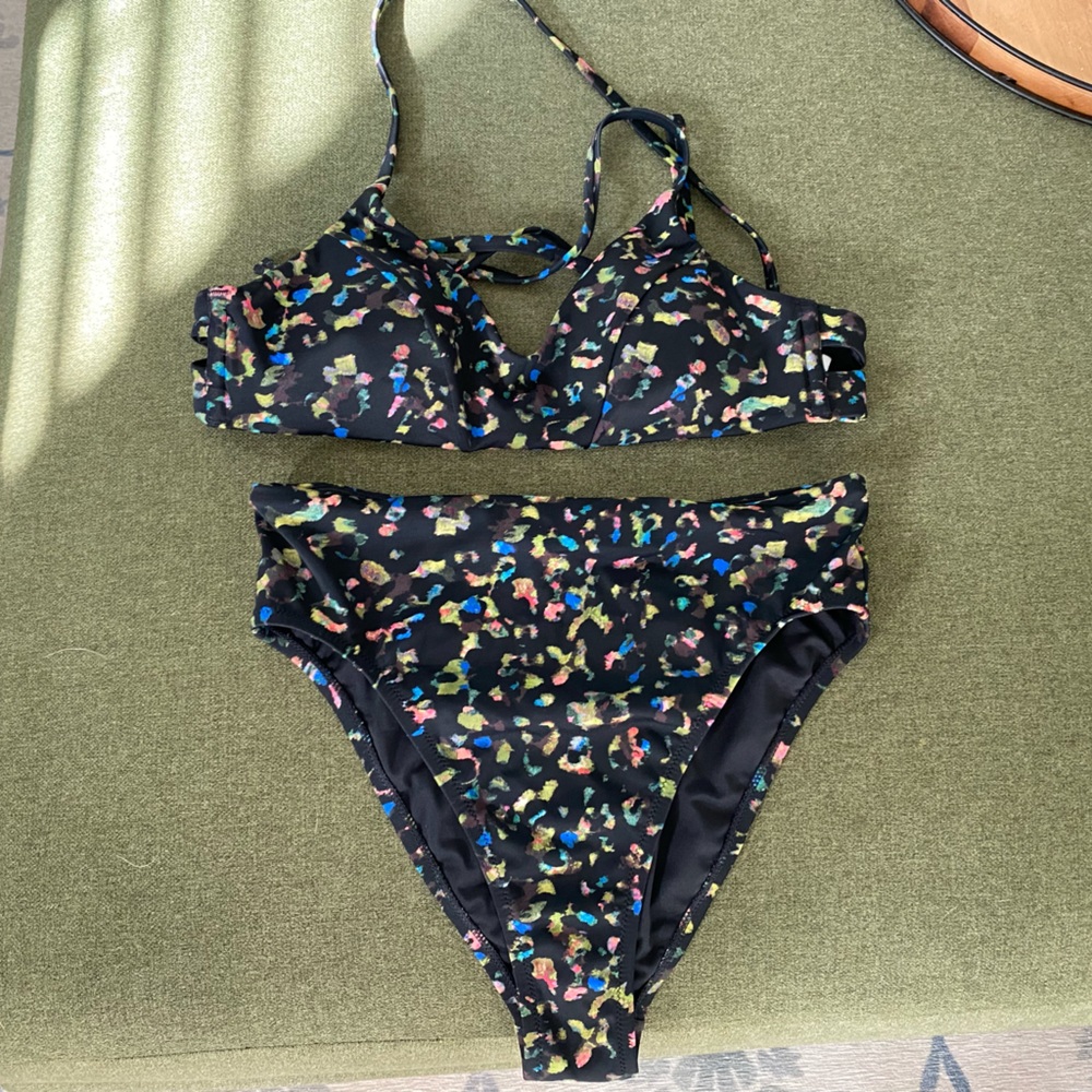 Athleta New High Waisted/high leg bikini and matching top